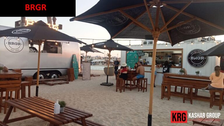 Mobile Solutions BRGR food container restaurant by the beach with outdoor seating